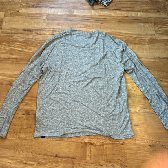 Prana Cozy Up Long Sleeve Tee - Heather Grey - Picture 2 of 3